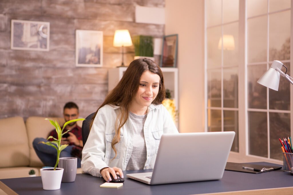 Work From Home Jobs No Experience that anyone can start online